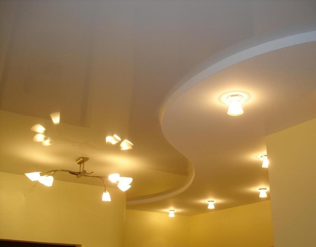 Как установить светильники в подвесной потолок